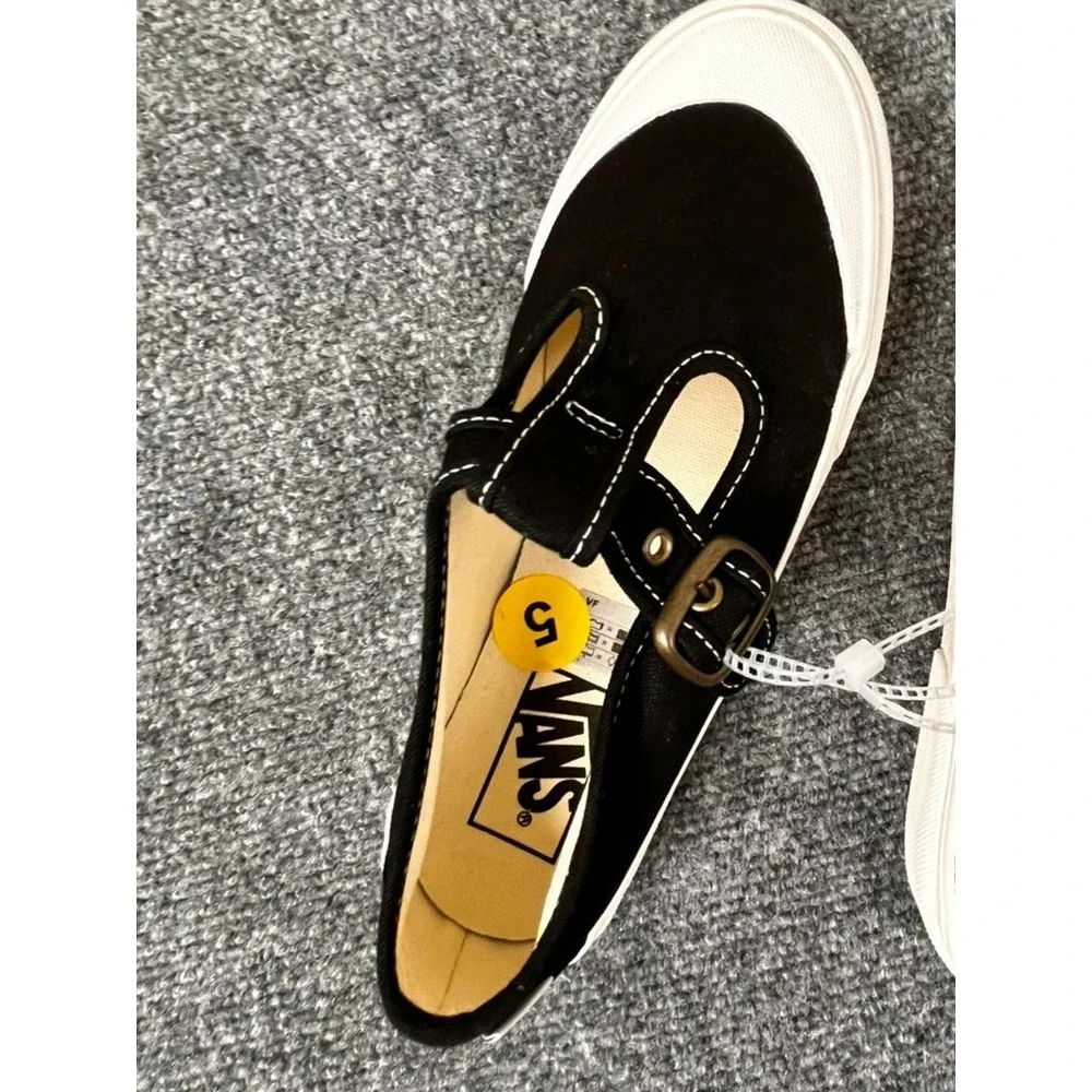 NWT Vans Style 93 Mary Jane Black True White Canvas Buckle Shoess Size 5 no box